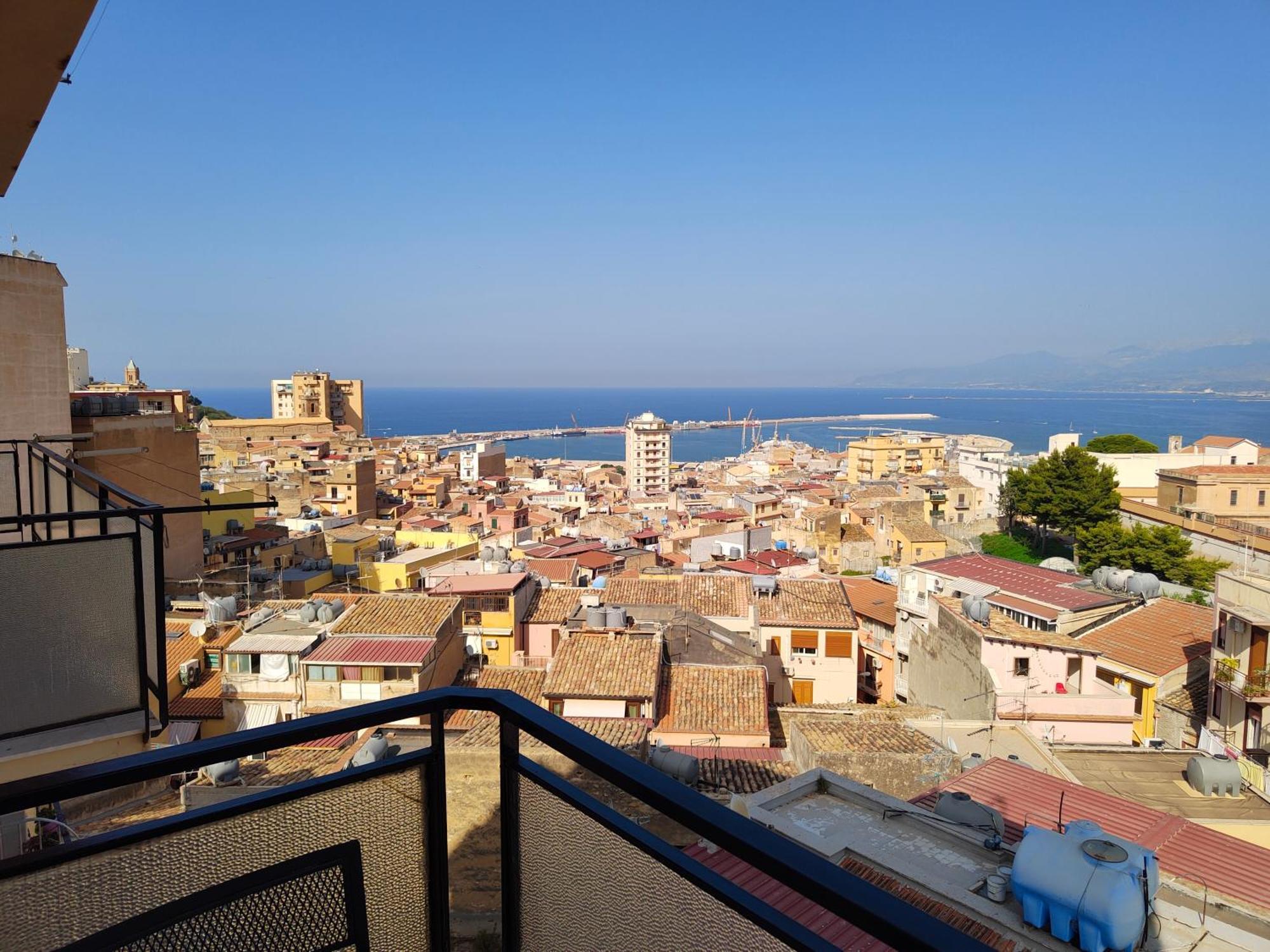 Gierre Apartment ترميني إميرسي المظهر الخارجي الصورة